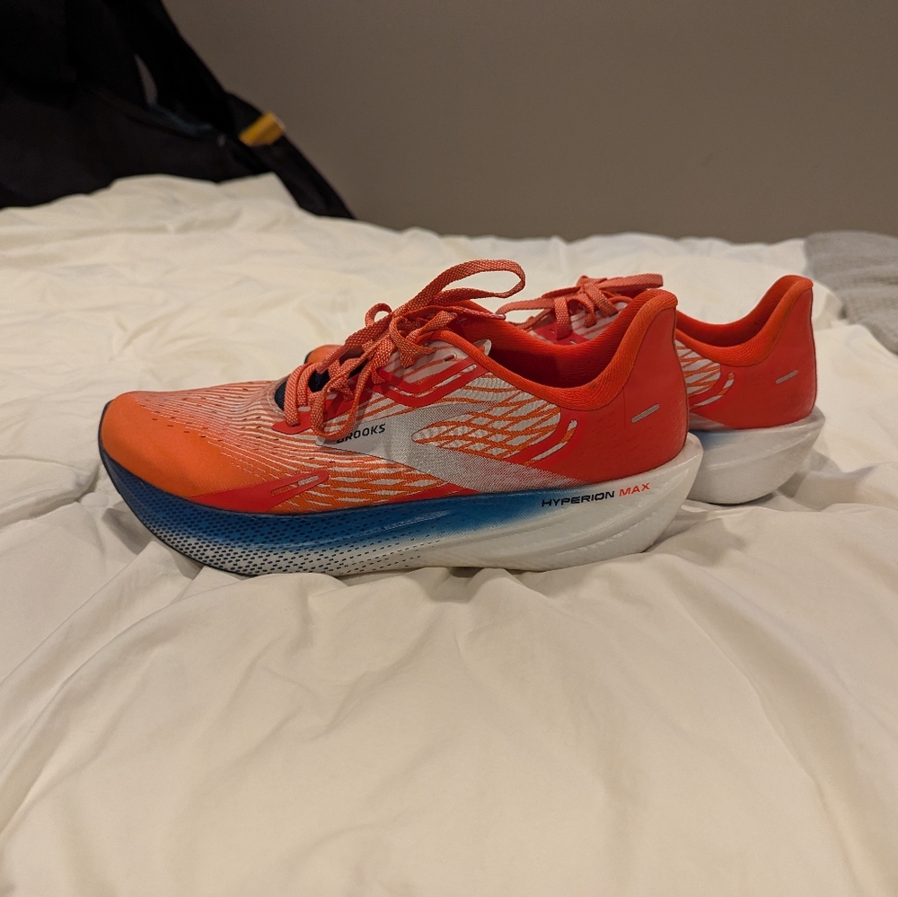Brooks Hyperion Max Running Shoes